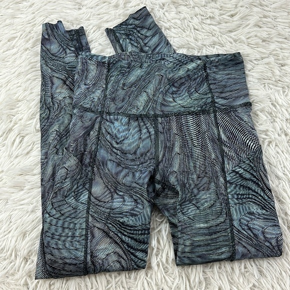 Lululemon Fast and Free Tight 25" *Non-Reflective Nulux Dimensional Icing Blue M - Picture 1 of 7